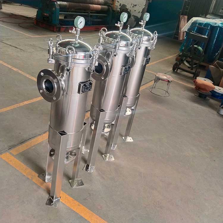 華豫生產(chǎn)供應(yīng)袋式過(guò)濾器HYBALQ-65╱1.6 內(nèi)置1號(hào)單袋